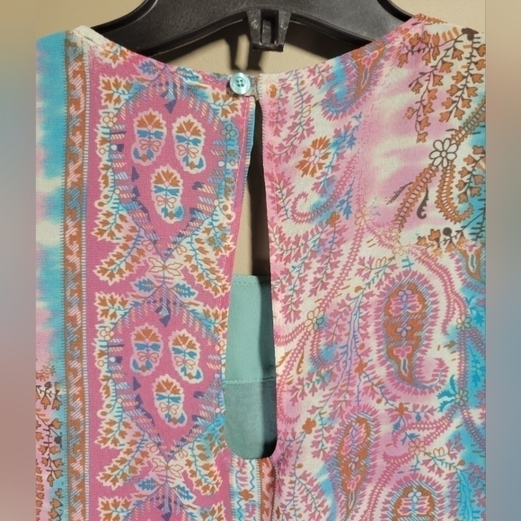 SFIZIO made in Italy large multi patterned pasliy with lace details sleeveless - Picture 4 of 8